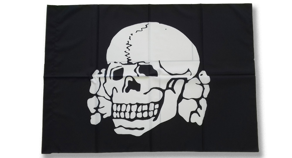 TOTENKOPF Flags