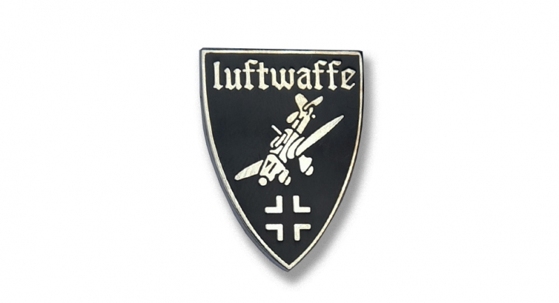 PIN LUFTWAFFE PLANE Pins & Stickers